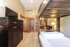 Reisekinderbett, WLAN, Bettwäsche