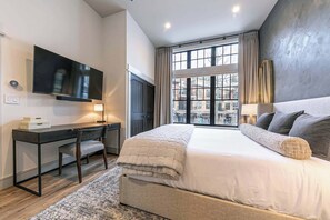 1 bedroom, iron/ironing board, travel cot, WiFi