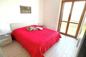 1 bedroom, bed sheets - Venus home (Fossacesia)