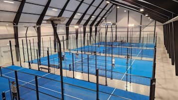 House | Sport court