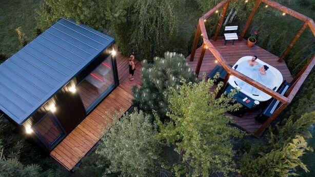 Outdoor spa tub - Comfortable holiday home, sauna, whirlpool (Mielenko)