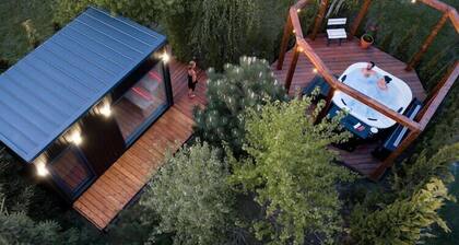 Large holiday home, sauna, whirlpool