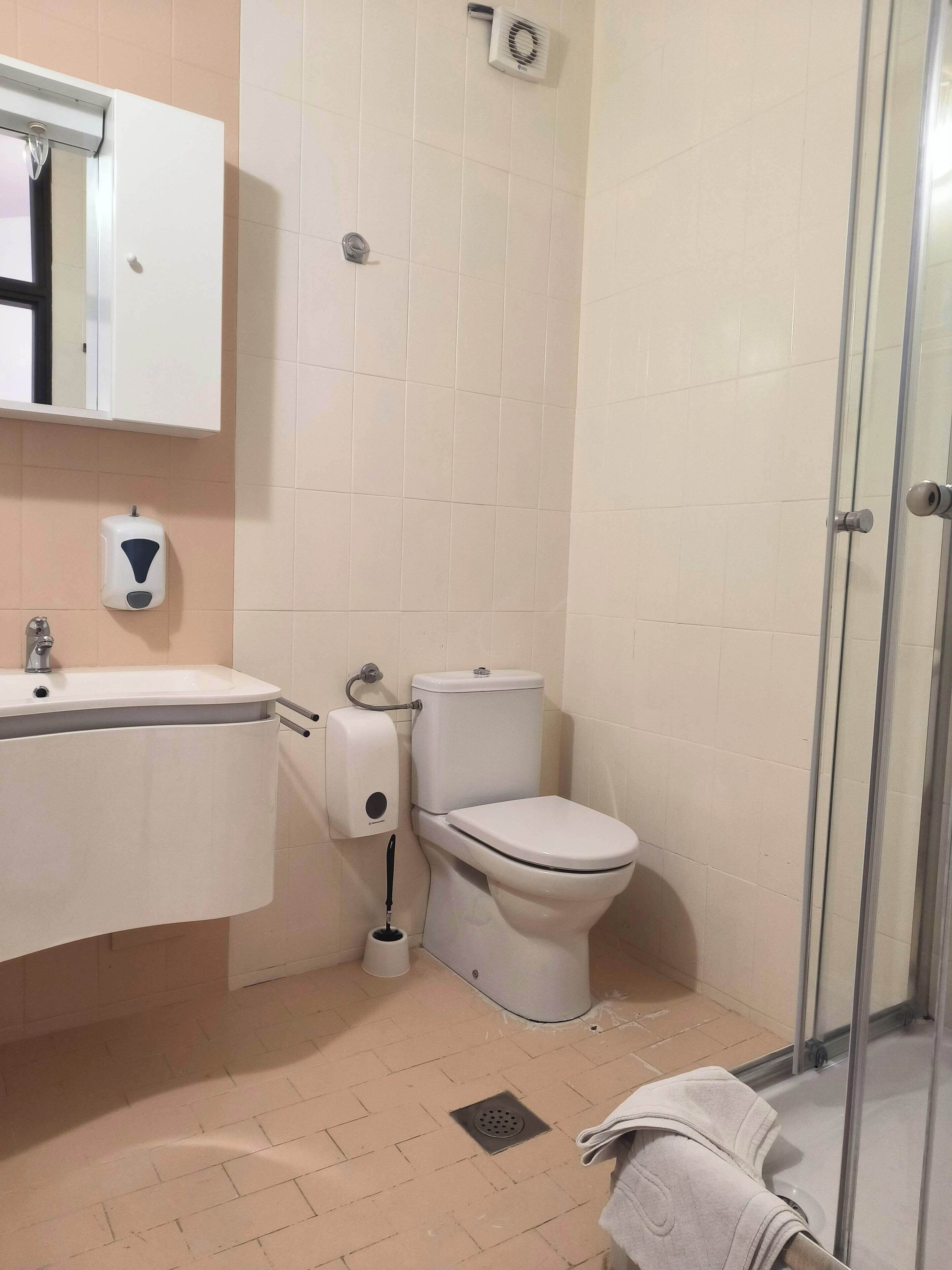 Photo - Omir Bed & Breakfast