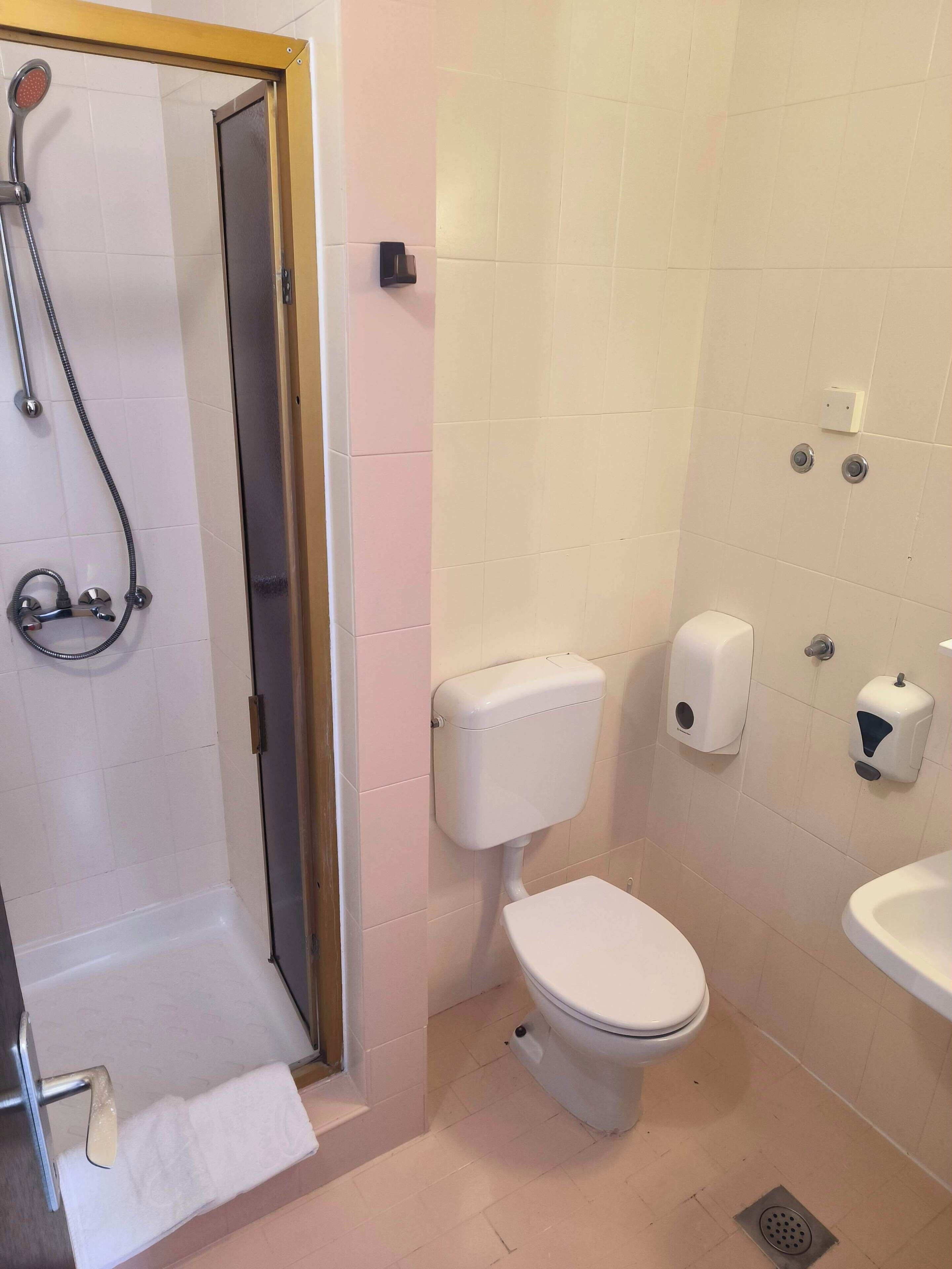 Photo - Omir Bed & Breakfast