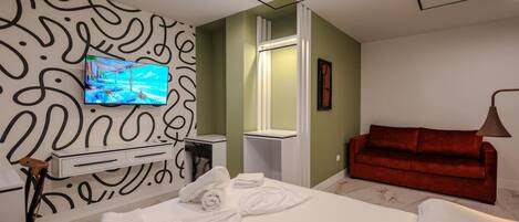 1 bedroom, desk, free WiFi