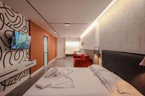 1 slaapkamer, een bureau, een strijkplank/strijkijzer, gratis wifi