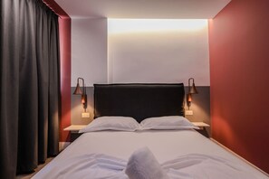1 bedroom, desk, free WiFi