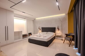 1 bedroom, desk, free WiFi