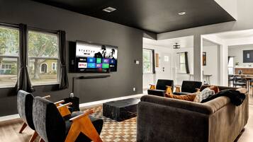 Smart TV, table tennis, stereo, computer monitors
