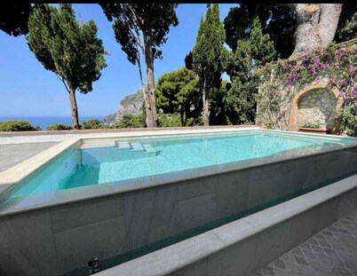 Elite Villa Tragara House