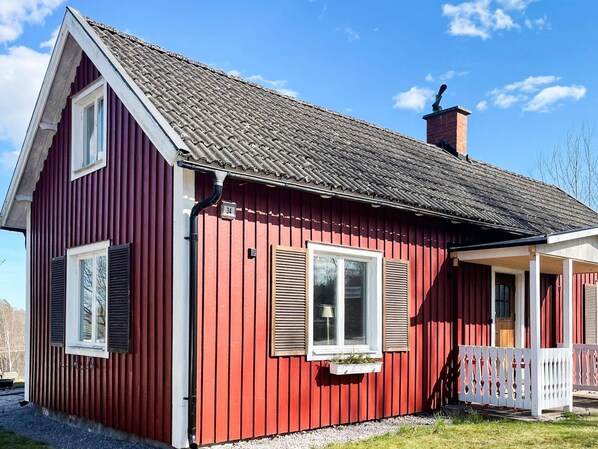 House | Exterior