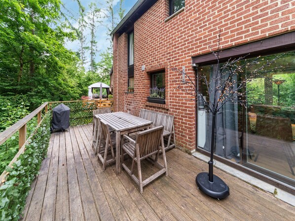 House | Balcony