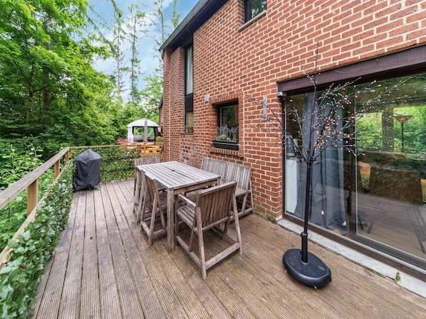 House | Balcony