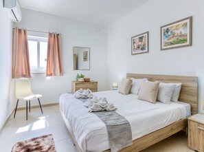 2 bedrooms, desk, iron/ironing board, travel cot