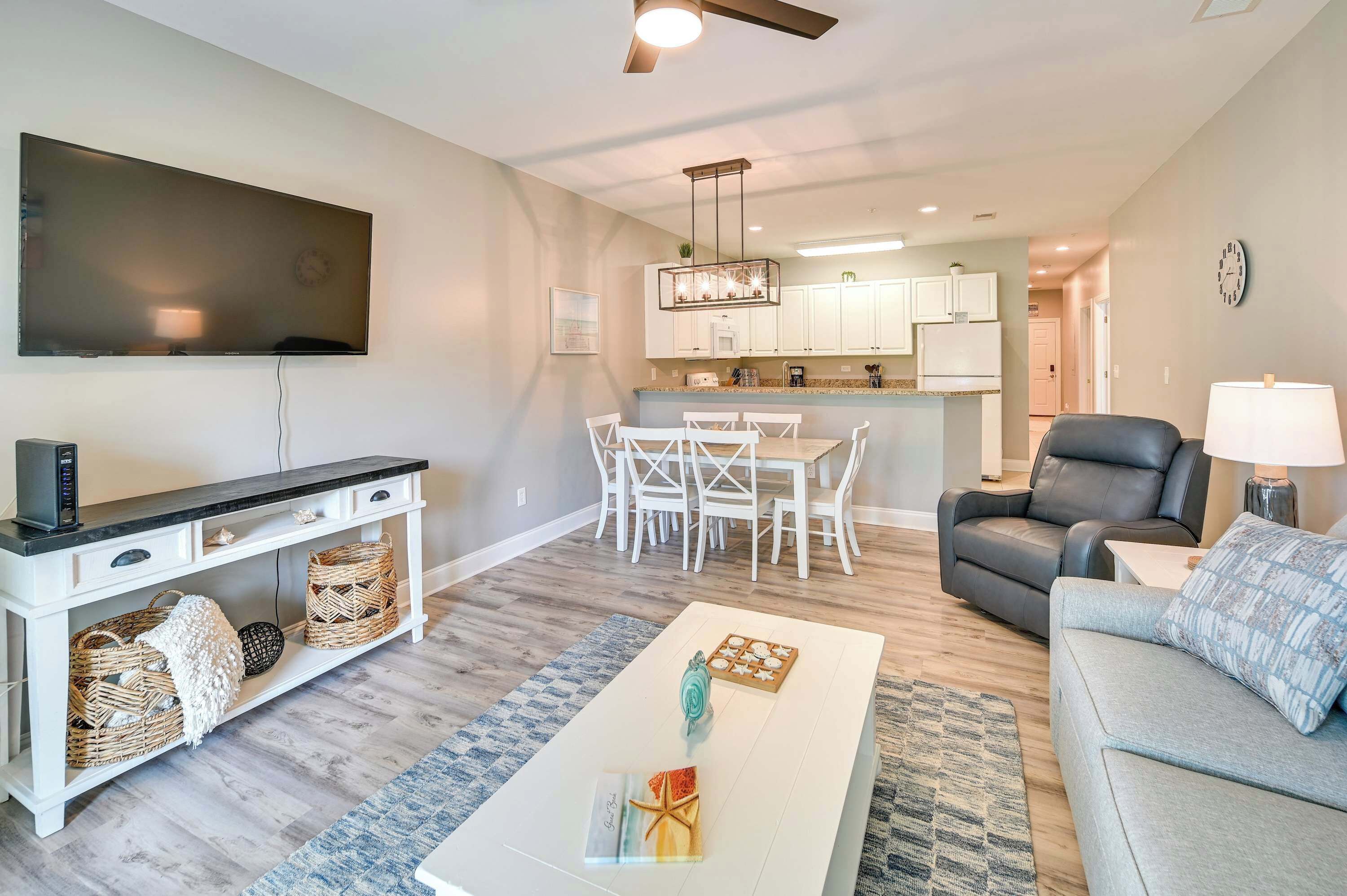 Een televisie en een kantoor