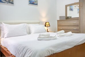 2 bedrooms, desk, iron/ironing board, travel cot