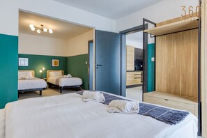 2 多间卧室、办公桌、熨斗/熨衣板、旅行婴儿床