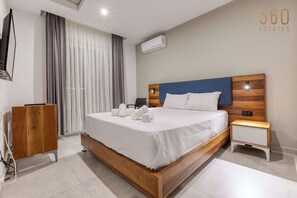 Desk, iron/ironing board, travel crib, WiFi