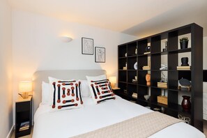 1 habitación, wifi y ropa de cama