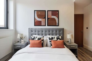 2 bedrooms, bed sheets