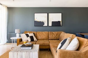 Televisie en een kantoor