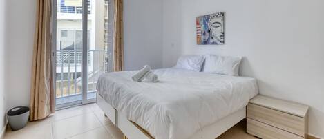 4 bedrooms, iron/ironing board, travel crib, WiFi