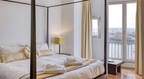 2 chambres, bureau, fer et planche à repasser, Wi-Fi