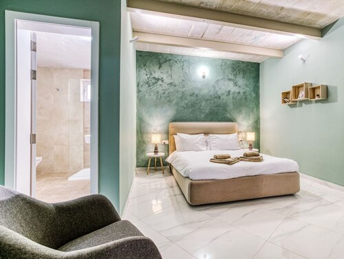 Spectacular 5BR Townhouse located in Sliema