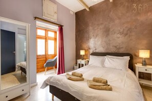 Schreibtisch, Bügeleisen/Bügelbrett, WLAN, Bettwäsche