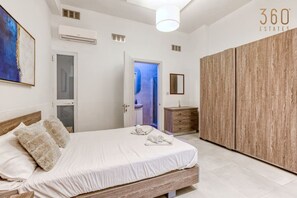 1 chambre, bureau, Wi-Fi, draps fournis