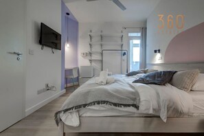 Desk, iron/ironing board, travel crib, WiFi