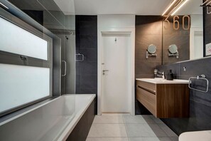 Haartrockner, Handtücher