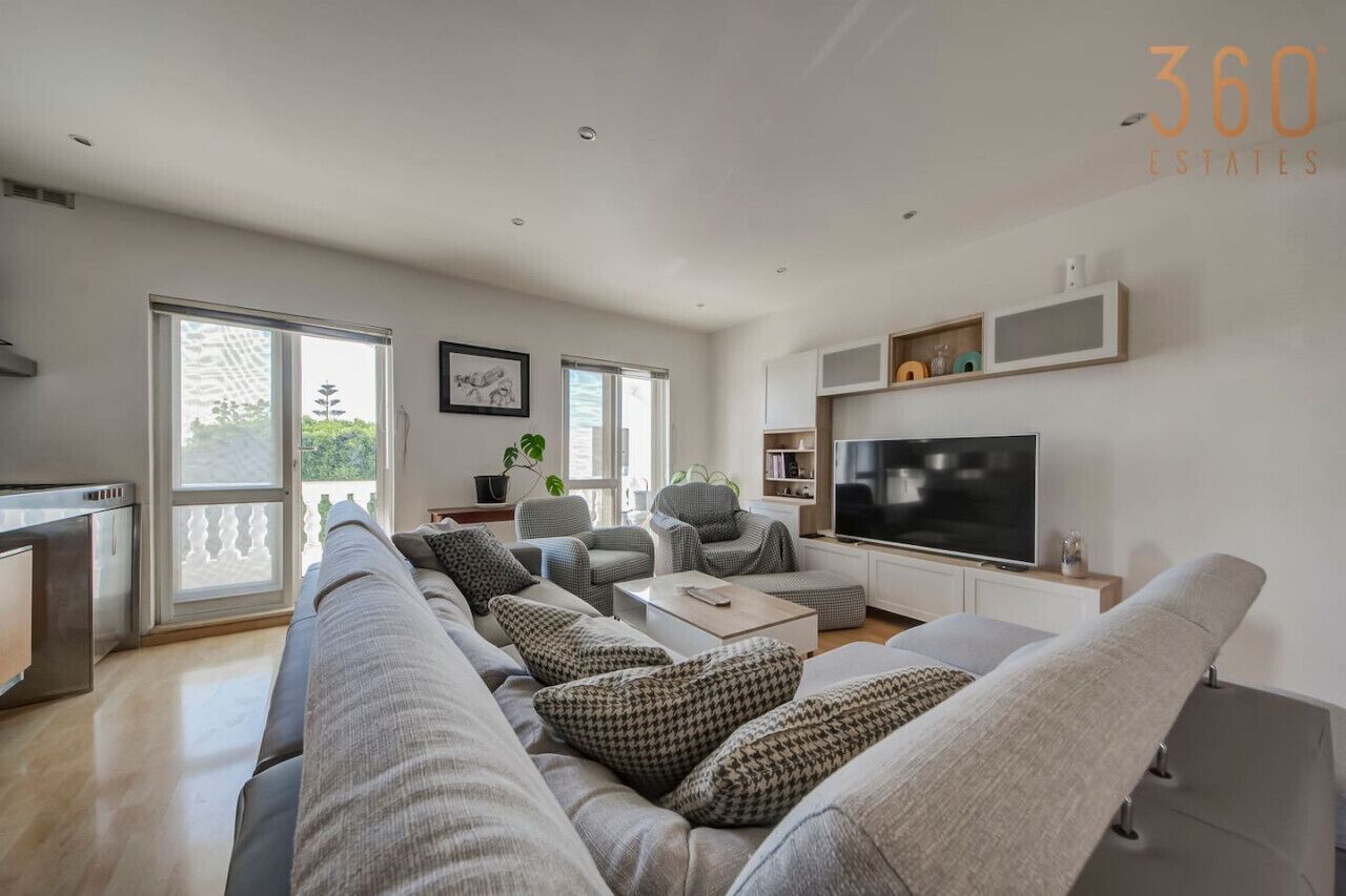 TV