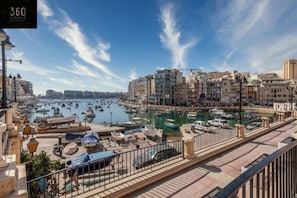 Marina/club náutico