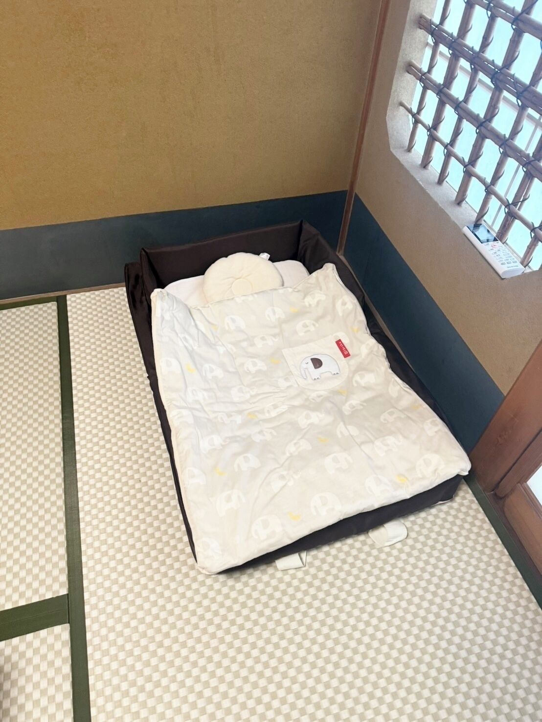 4 bedrooms, in-room safe, desk, travel crib