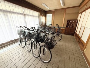 Interior - Fully rented traditional Japanese house/200㎡/12ppl/2parking spaces/near the Sta. (貝塚市)