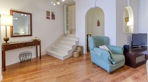 Télévision, cheminée