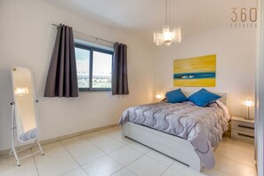 1 Schlafzimmer, Schreibtisch, Bügeleisen/Bügelbrett, WLAN