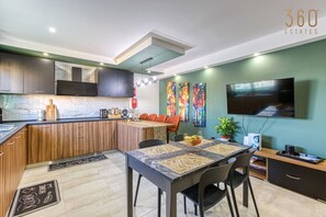 تناول الطعام