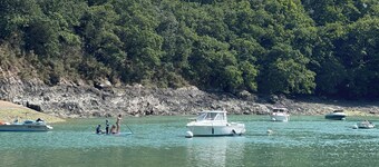 House 300 metres from the Rance in a quiet area