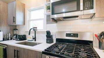 Microwave, oven, stovetop, dishwasher