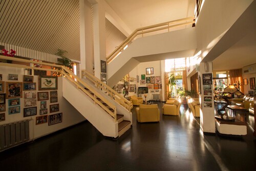 Sierras Hotel