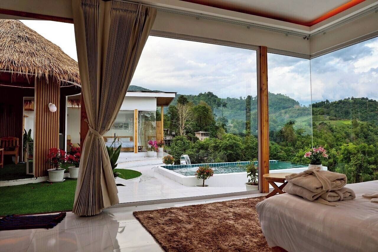 Luxury Villa, Balcony, Mountain View