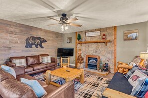 TV connectée, cheminée