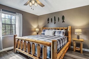 3 chambres, fer et planche à repasser, Wi-Fi gratuit, draps fournis