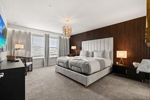5 bedrooms, iron/ironing board, WiFi, bed sheets