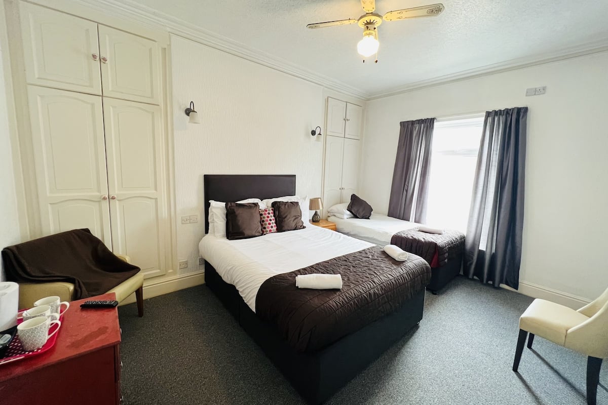 Deluxe Triple Room | Interior