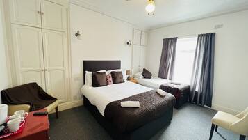 Deluxe Triple Room | Interior