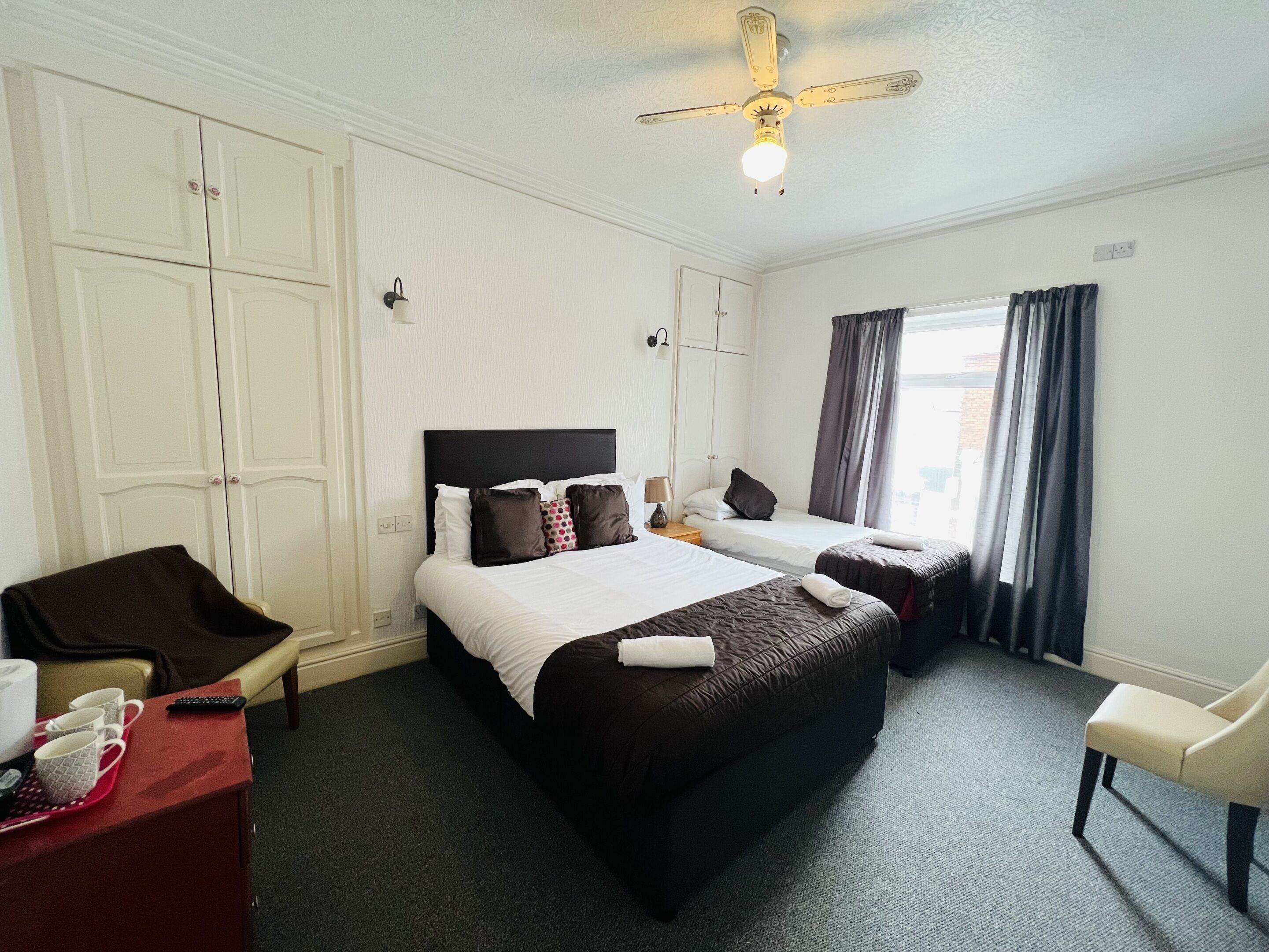 Deluxe Triple Room | Free WiFi, bed sheets