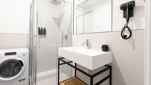 Shower, hair dryer, bidet, towels - Italianway Easy - Tartini 28 B (Milano)